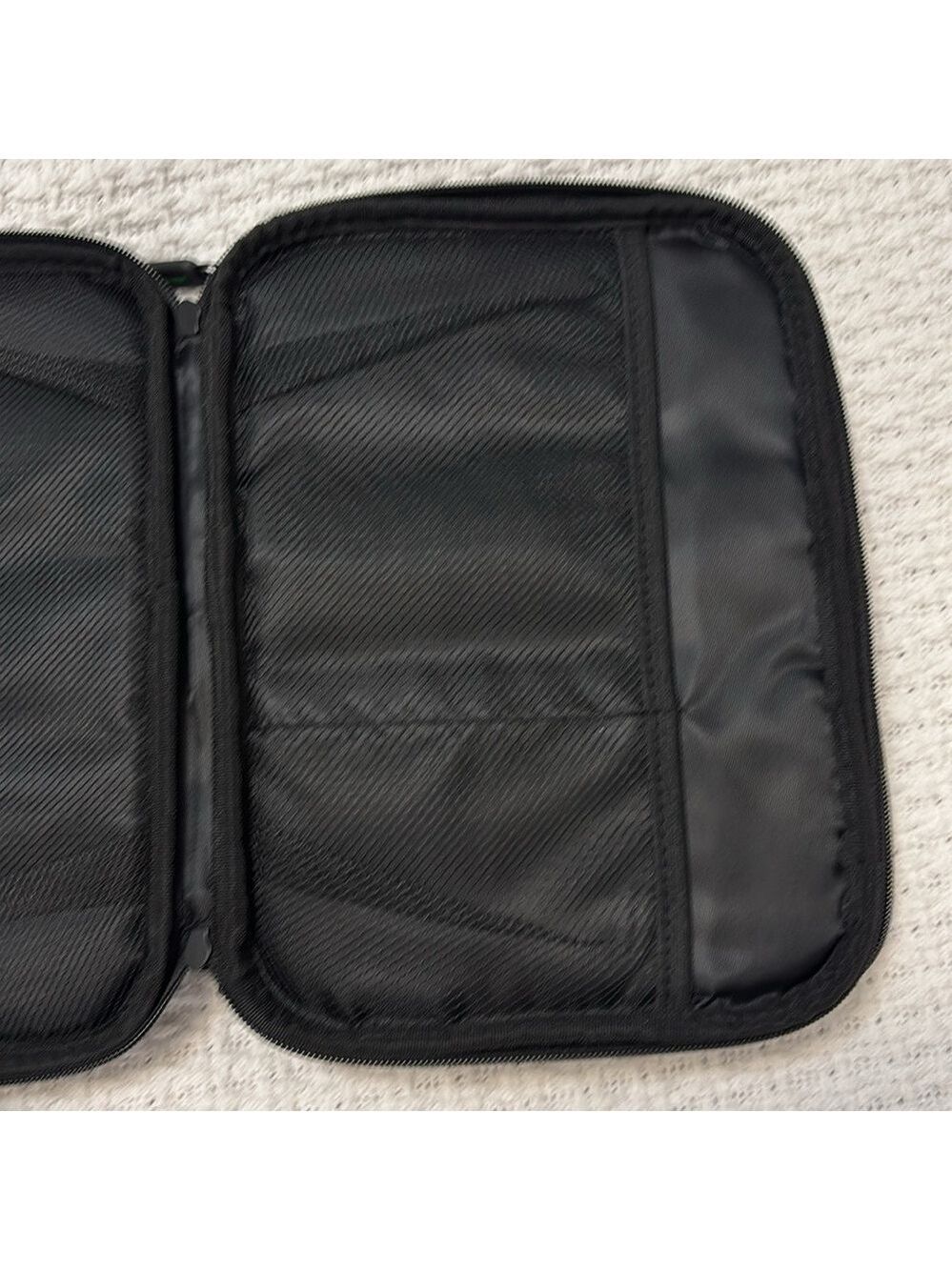 Electronic organizer bag pouch 2 zippered sections multi interior pockets NEW - Picture 12 of 16